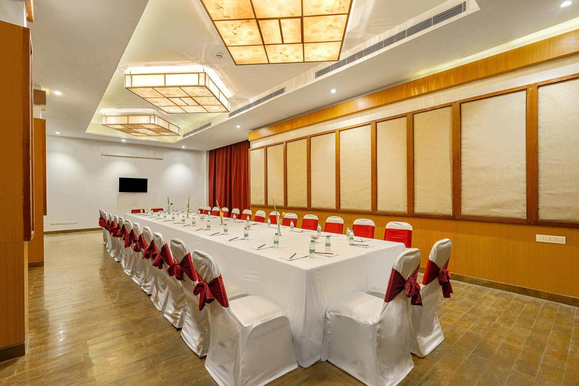 Sterling Manali Hotel Buitenkant foto