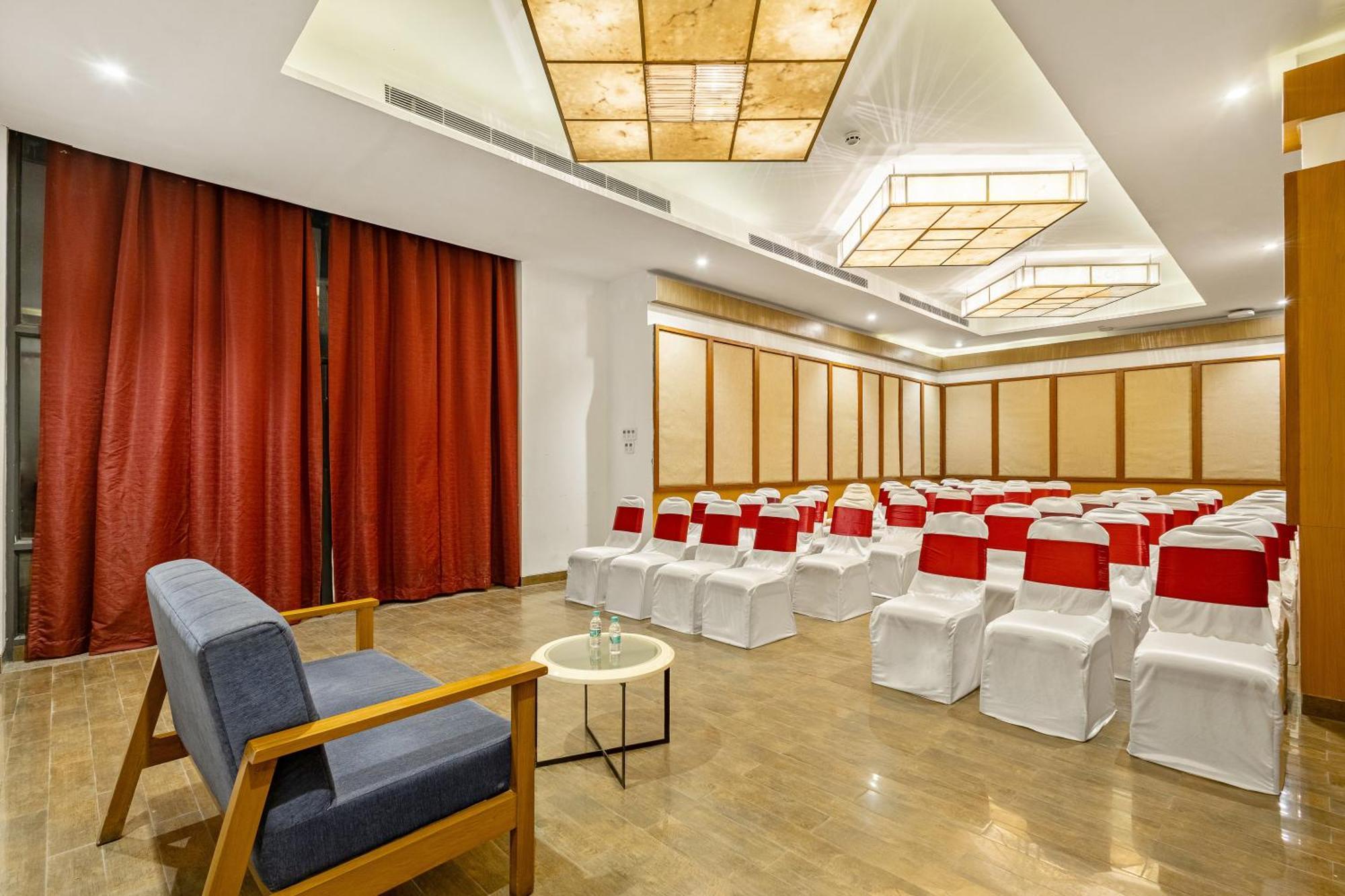 Sterling Manali Hotel Buitenkant foto