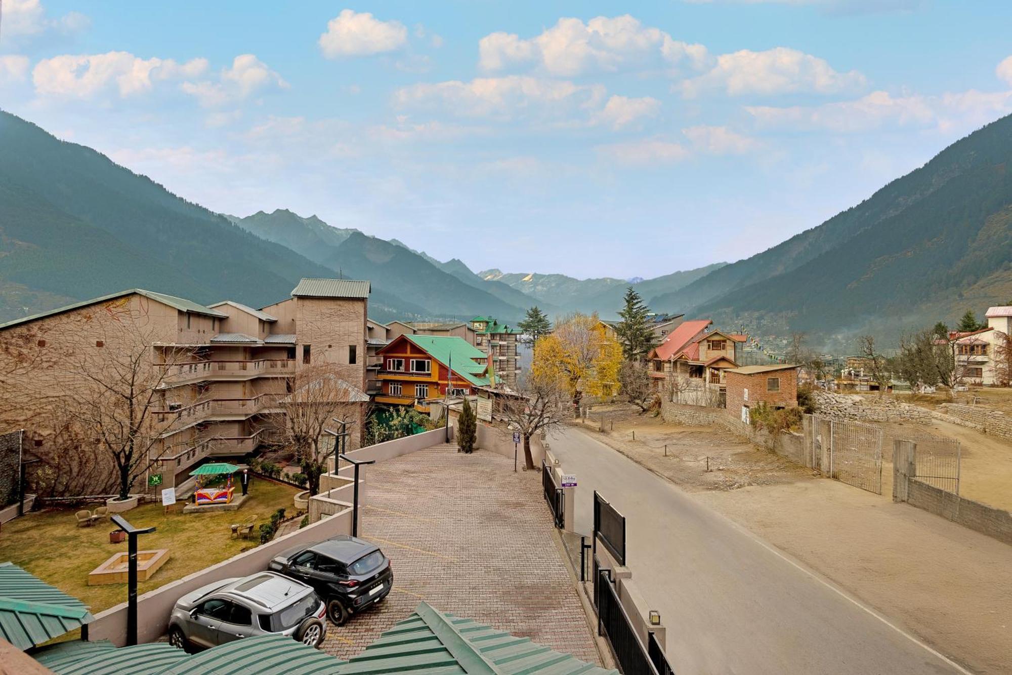 Sterling Manali Hotel Buitenkant foto