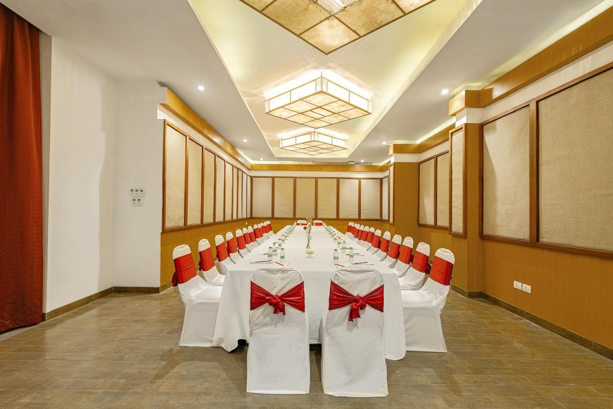 Sterling Manali Hotel Buitenkant foto